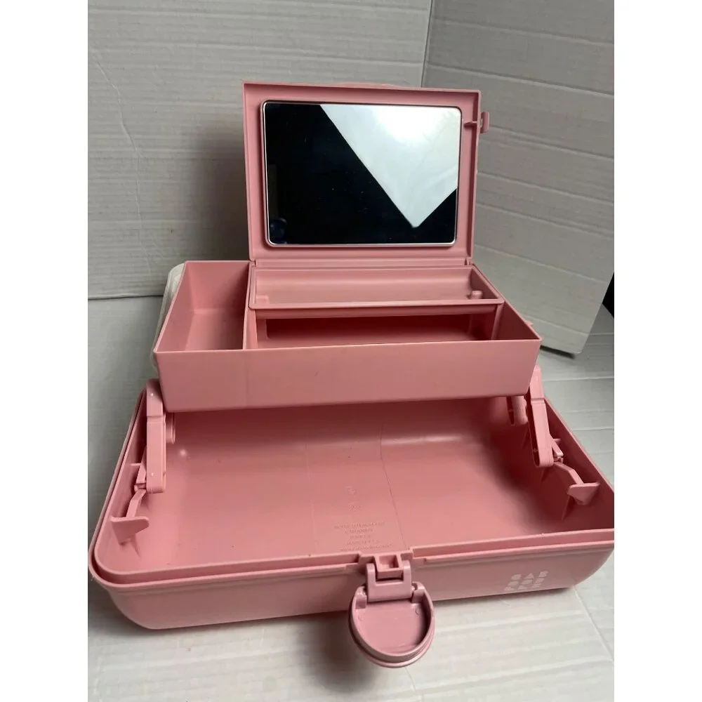 Vintage Caboodles Large Pink & White Speckled Makeup With Fold-Out Tray & Mirror